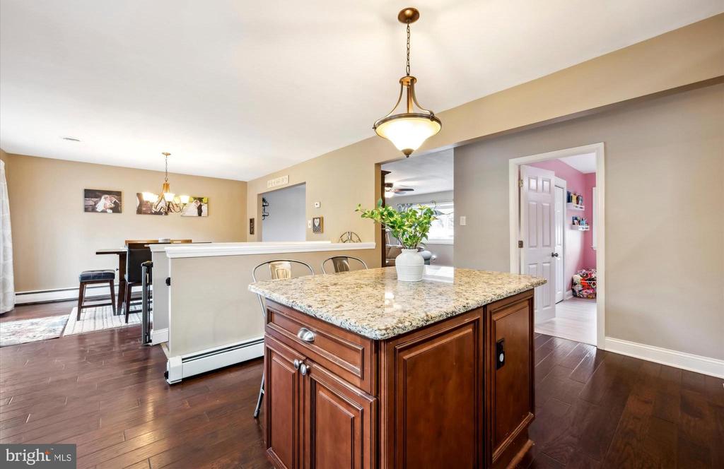 2340 Overlook Dr