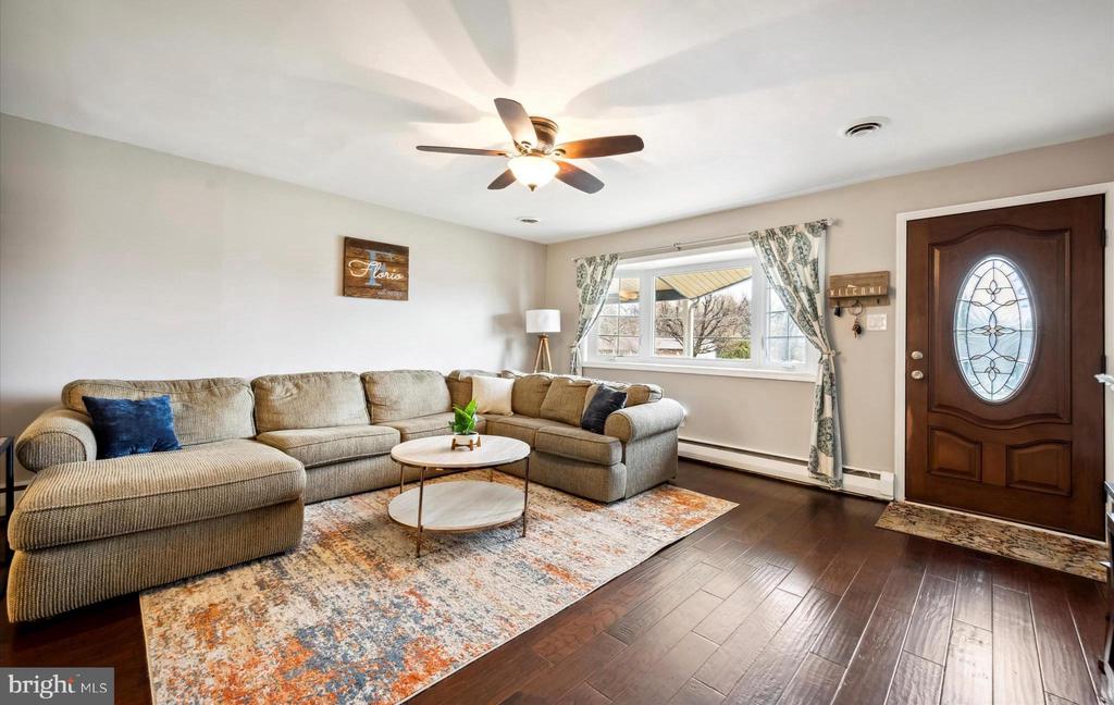 2340 Overlook Dr
