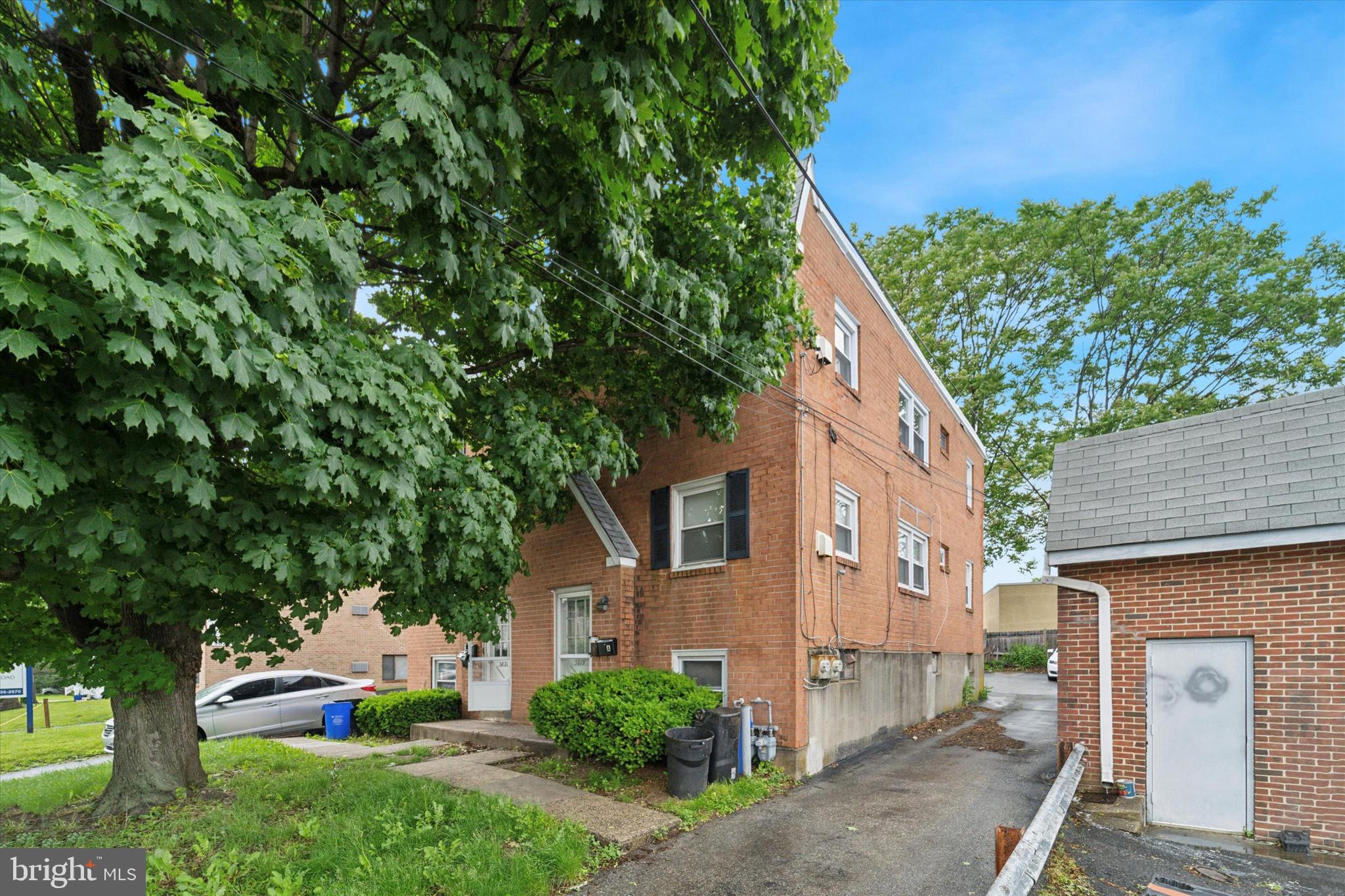 3819-3821 Garrett Rd