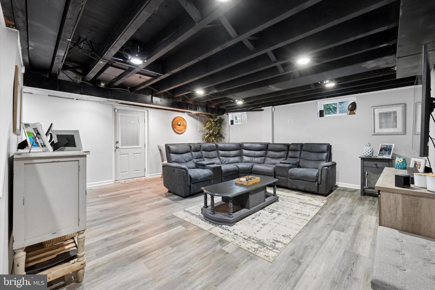 1636 Rose Glen Rd