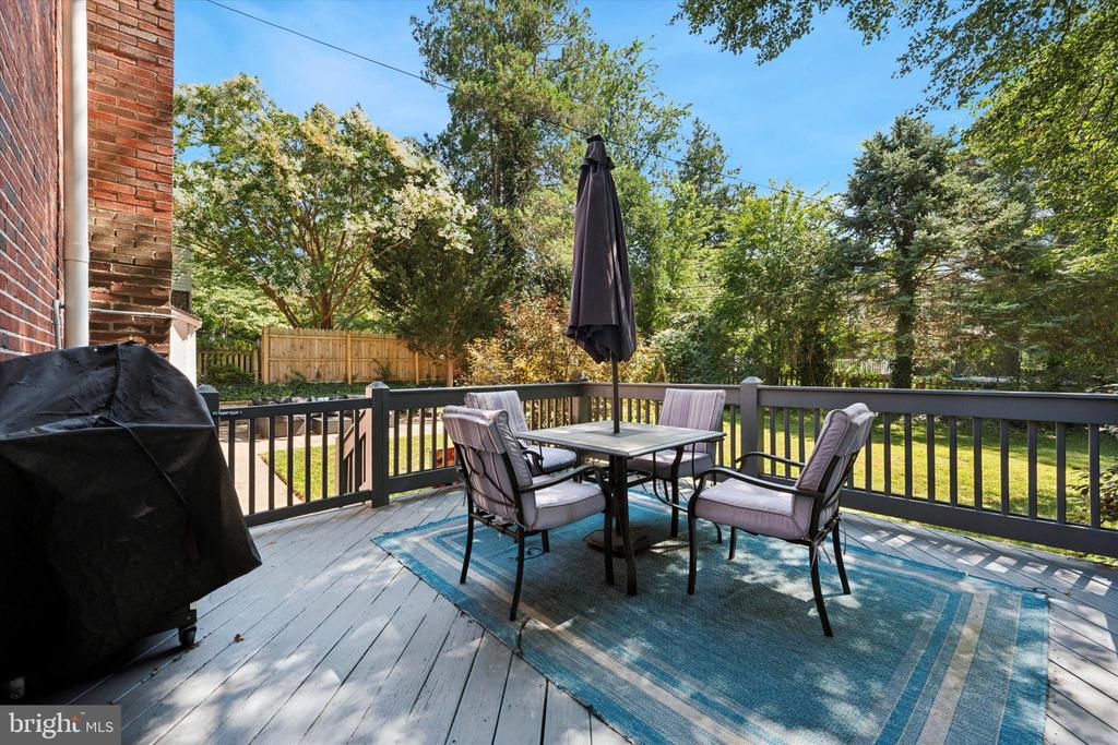 1636 Rose Glen Rd