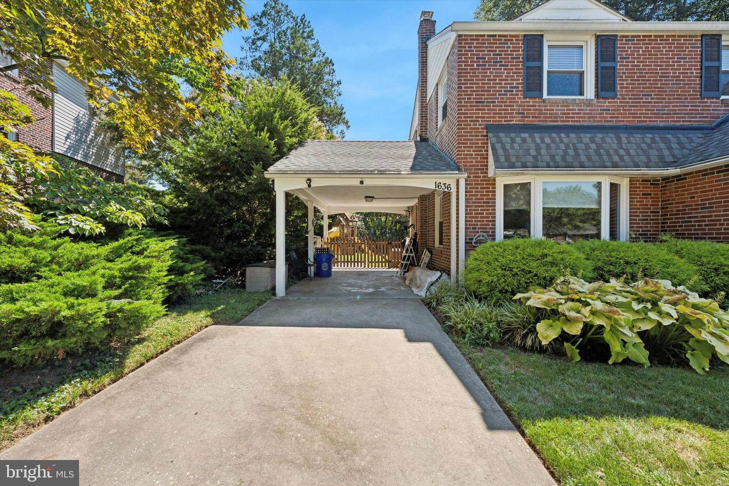 1636 Rose Glen Rd