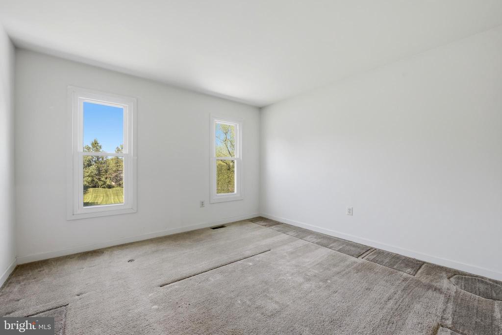 1 GLEN MEADOW DRIVE