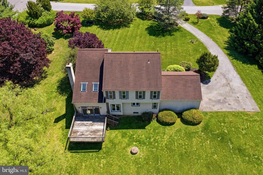 1 GLEN MEADOW DRIVE