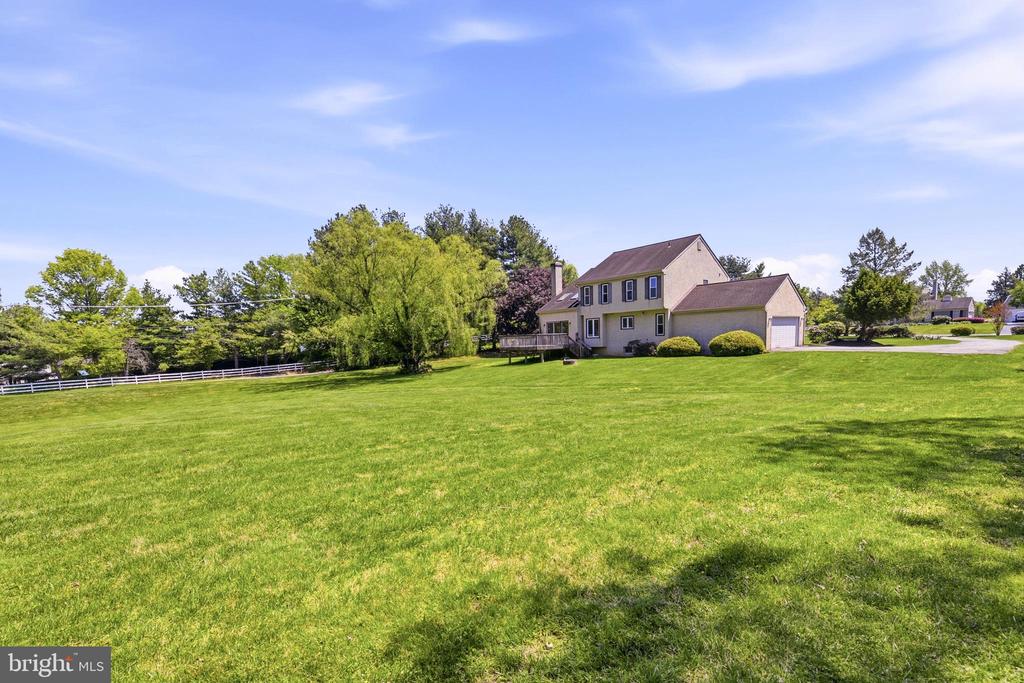 1 GLEN MEADOW DRIVE