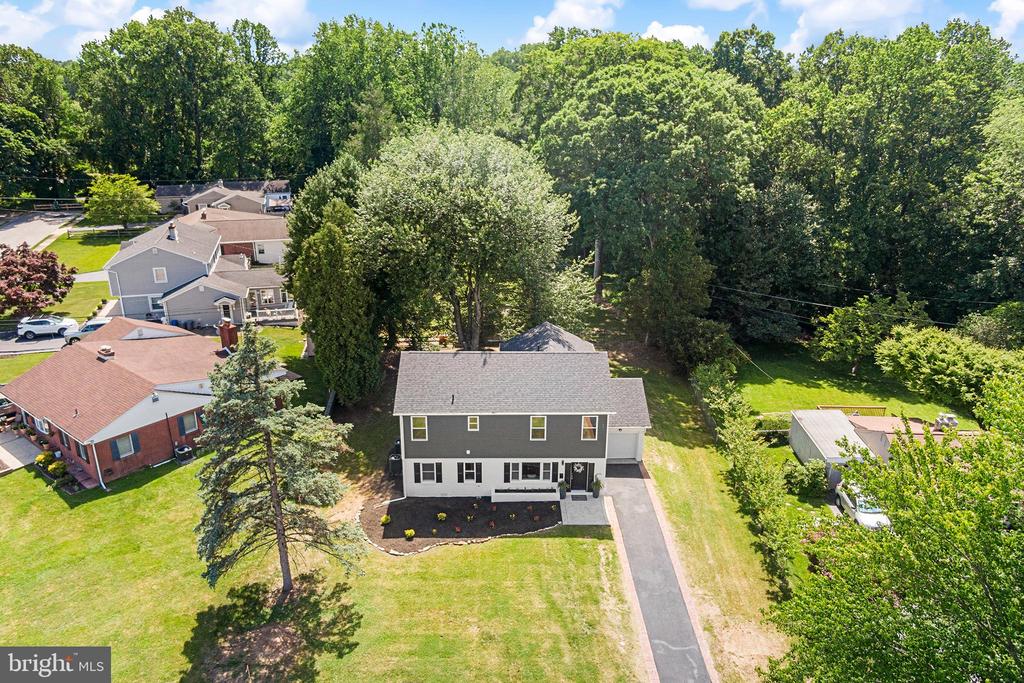2016 WOODSIDE LANE