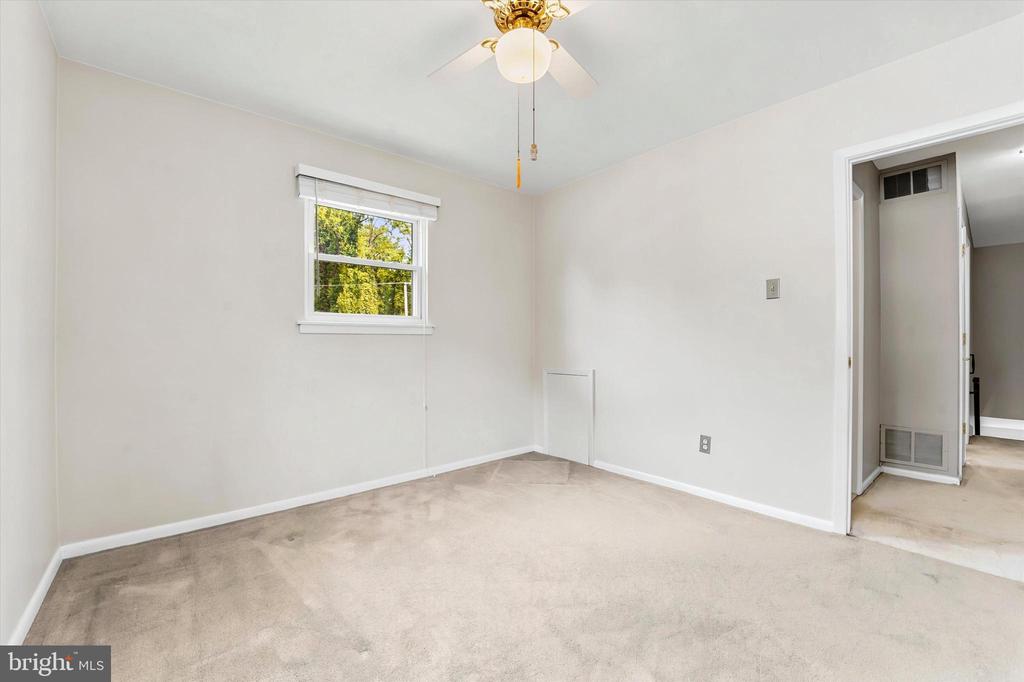 303 GLENDALE ROAD