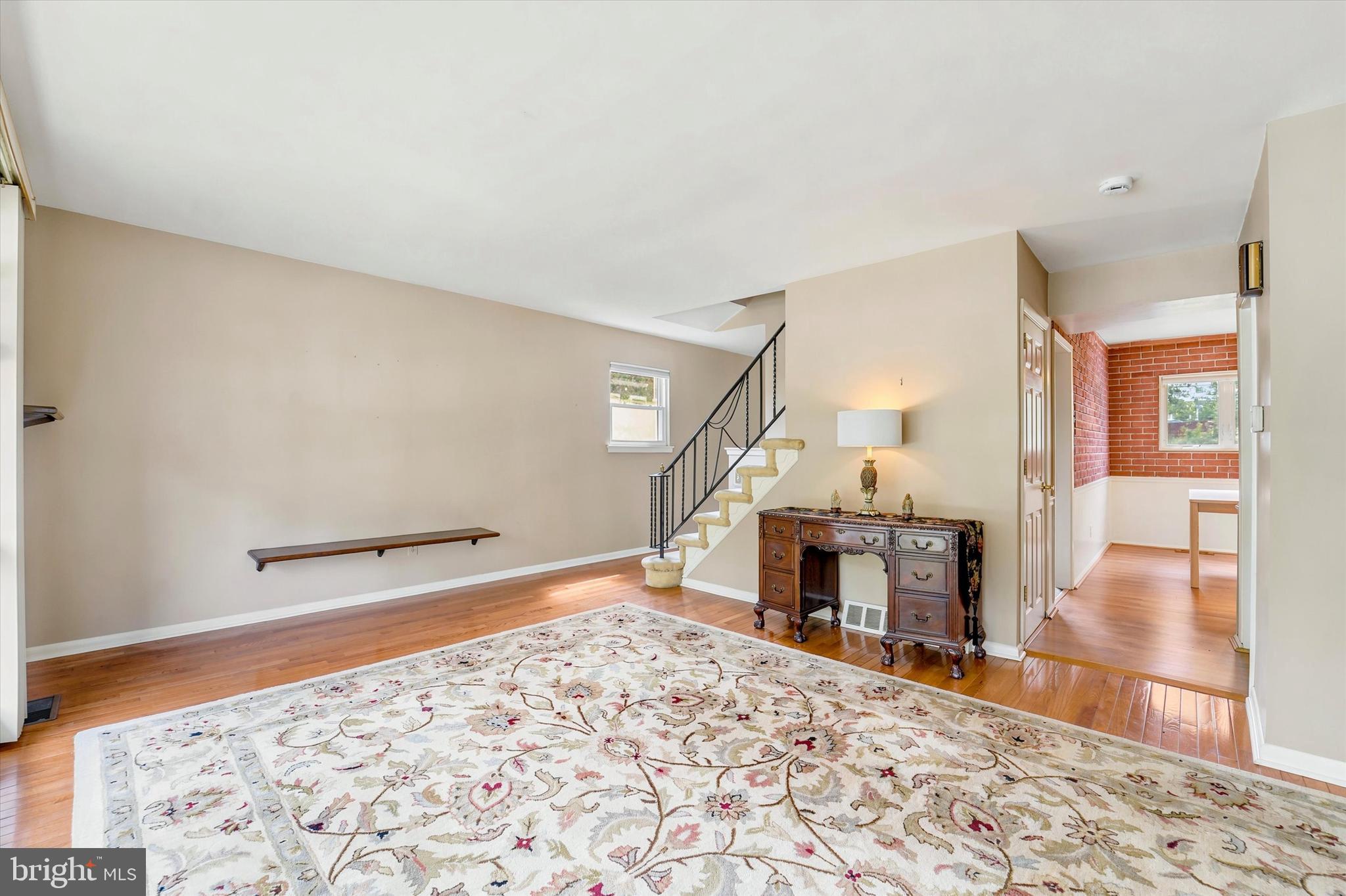 303 GLENDALE ROAD