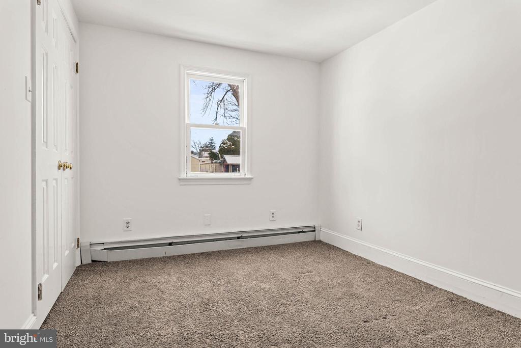 211 GREENFIELD AVENUE