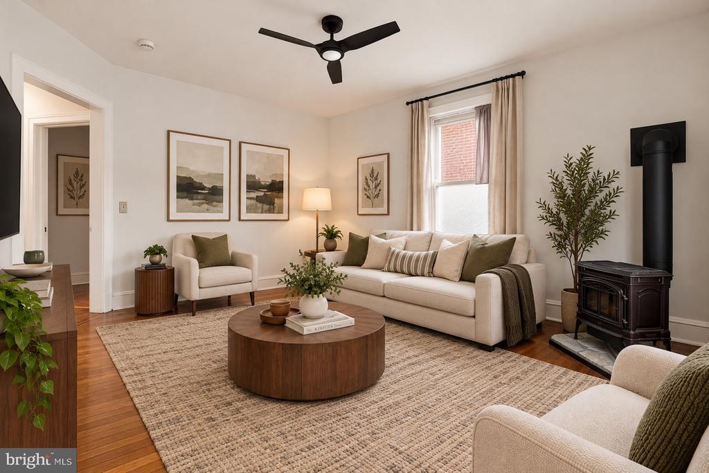 1 ATHENS AVENUE W Unit: C