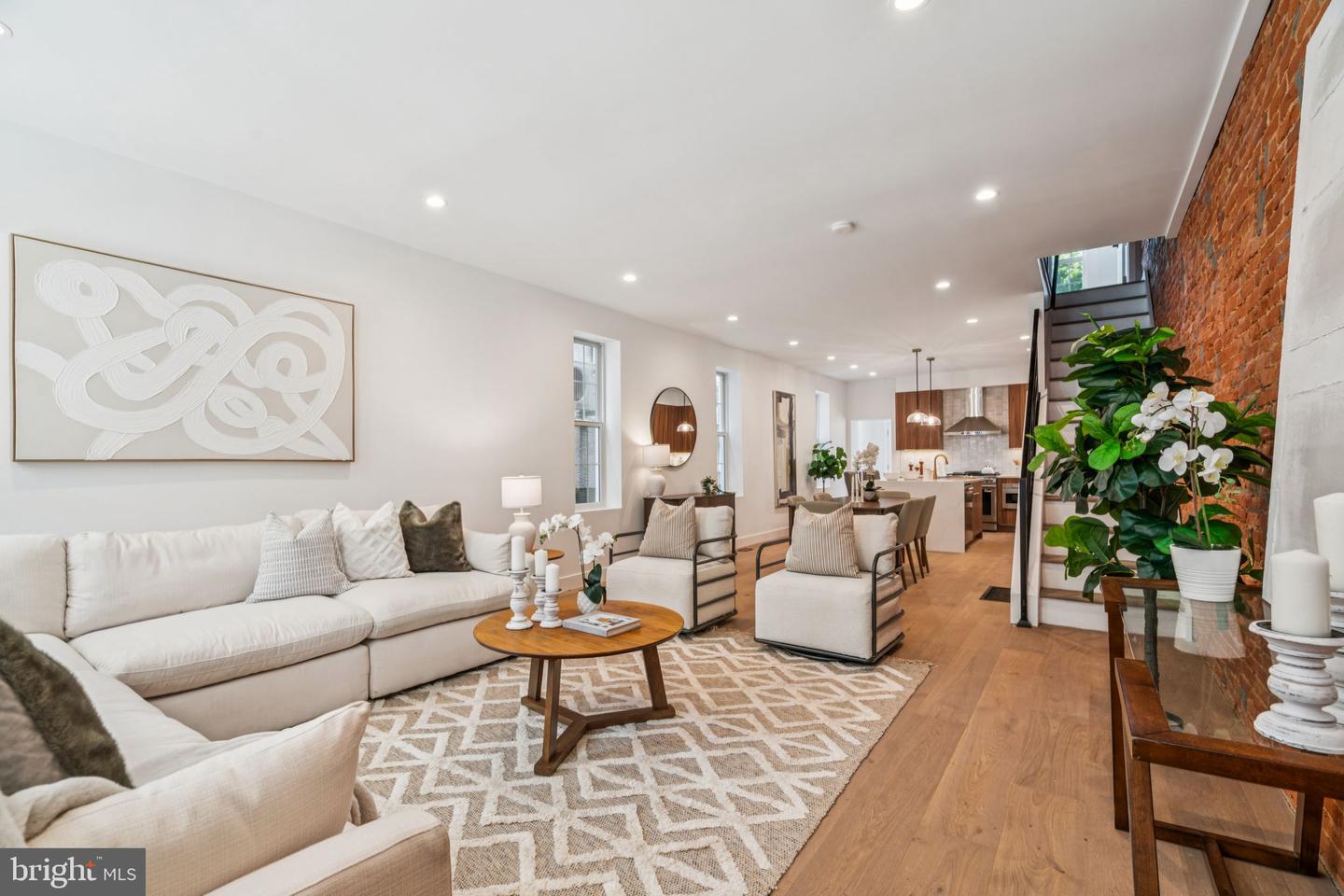 4368 Manayunk Ave
