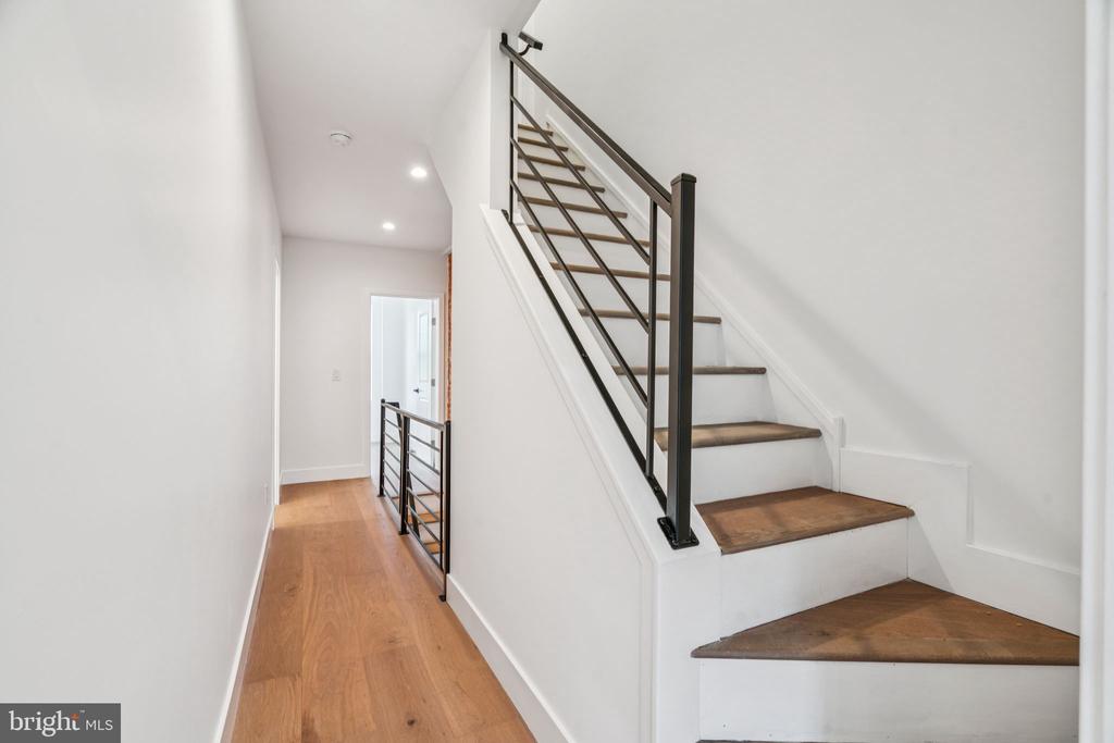4368 Manayunk Ave