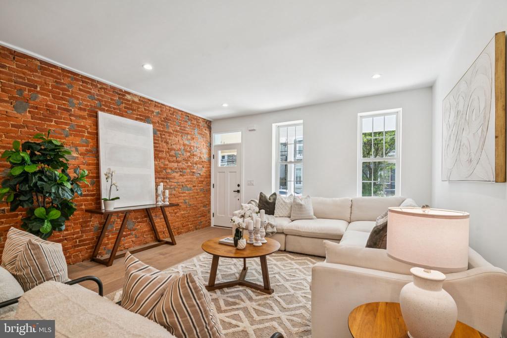 4368 Manayunk Ave