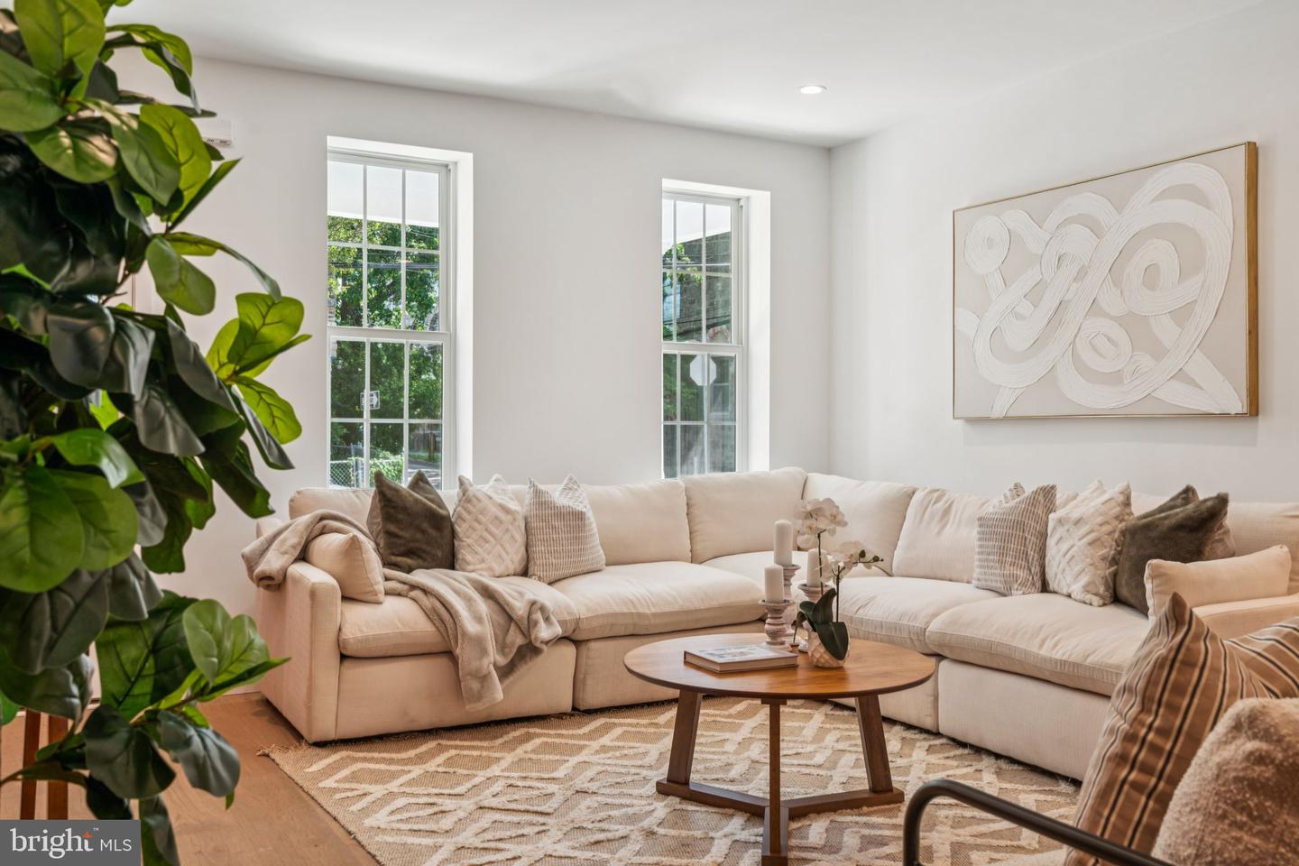4368 Manayunk Ave