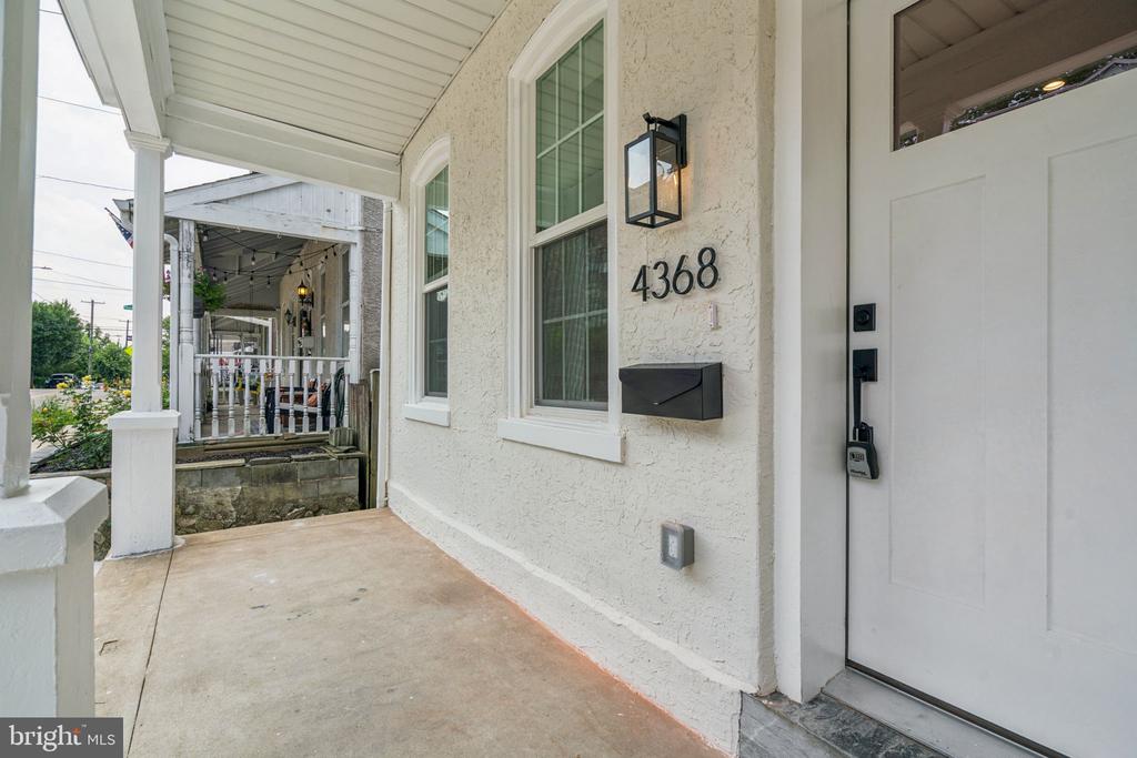 4368 Manayunk Ave