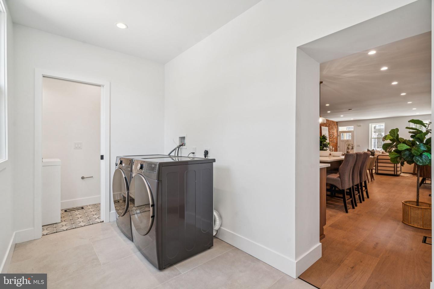 4368 Manayunk Ave