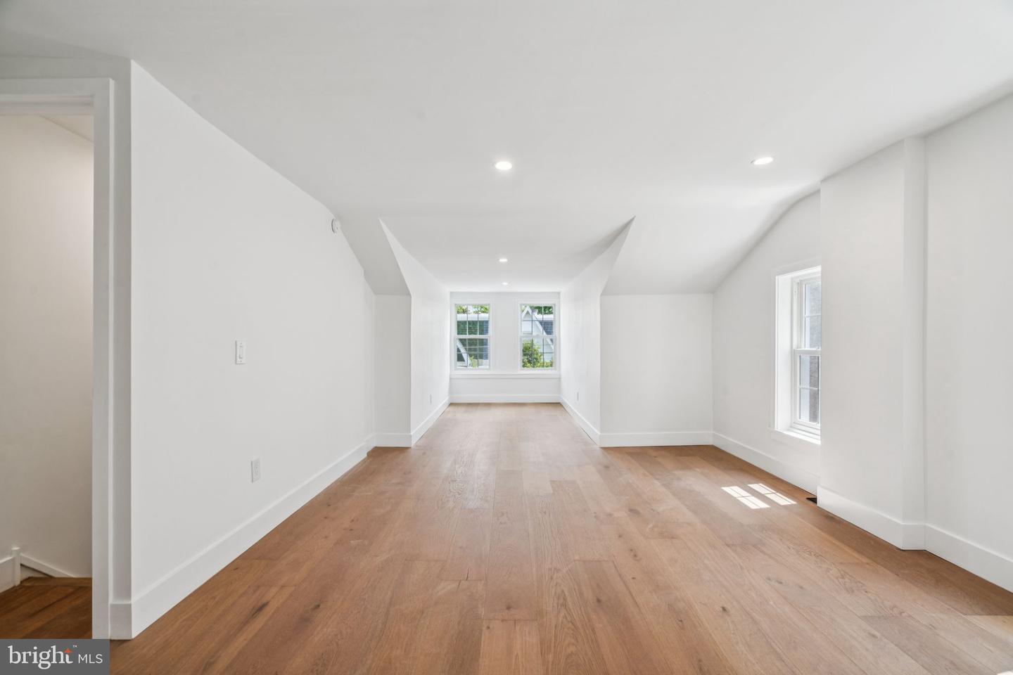 4368 Manayunk Ave