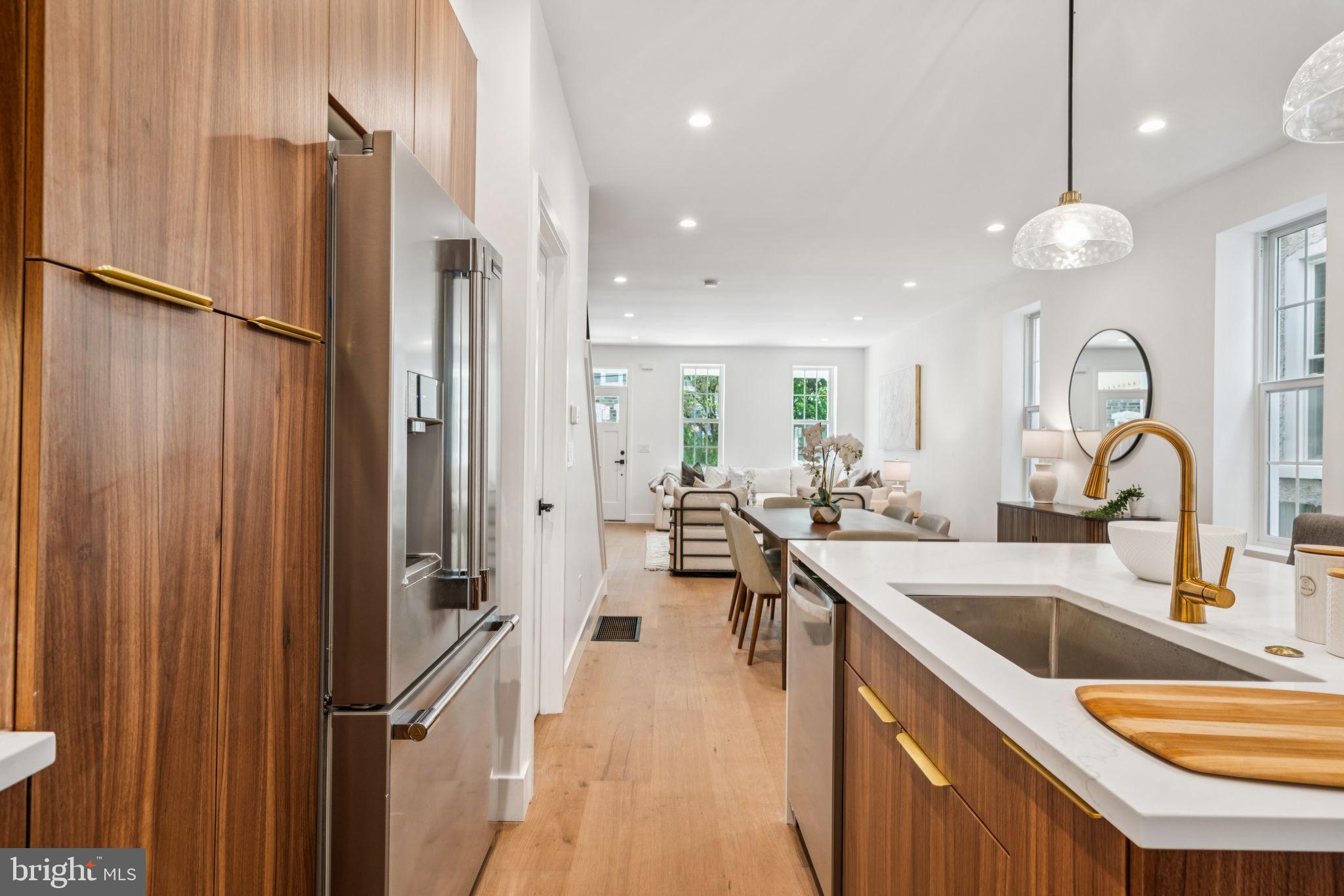 4368 Manayunk Ave