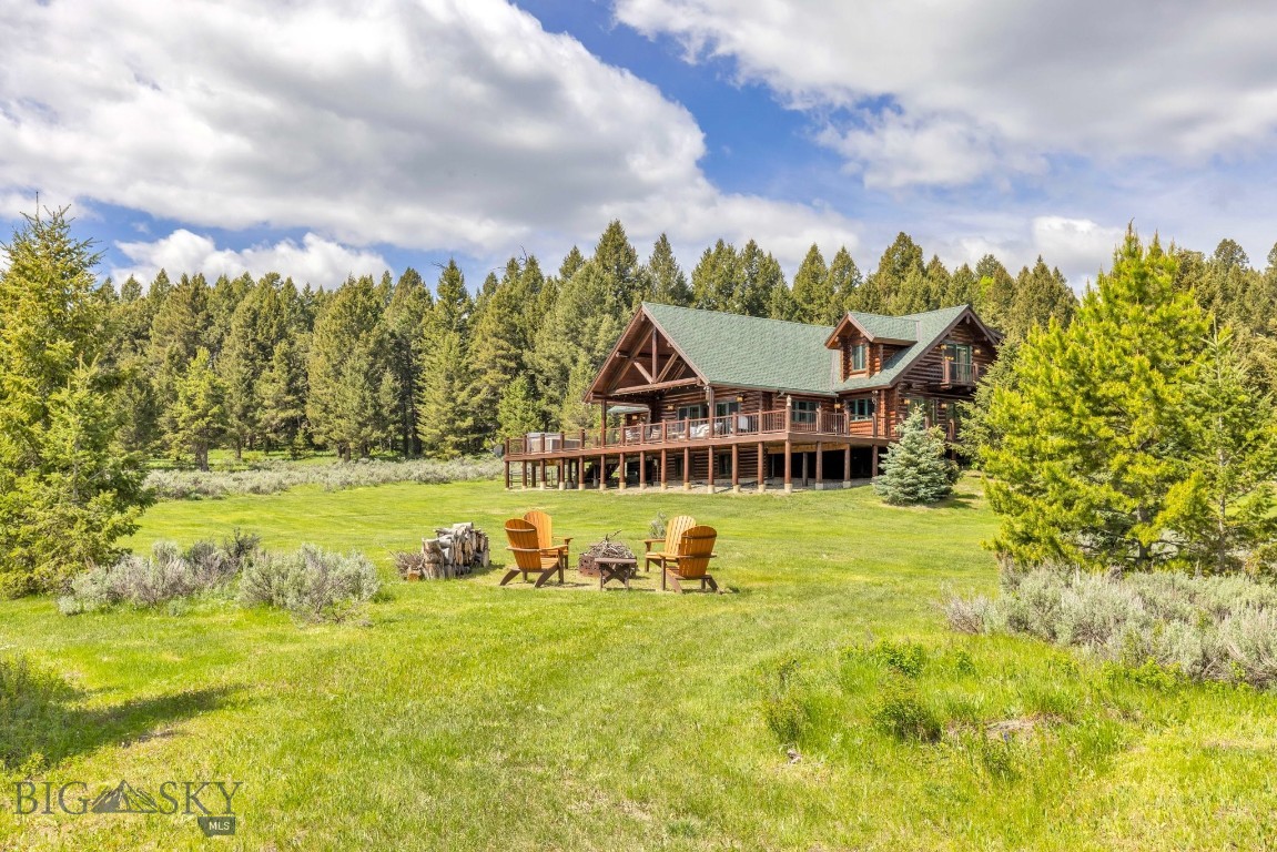 238 Great Gray Hollow