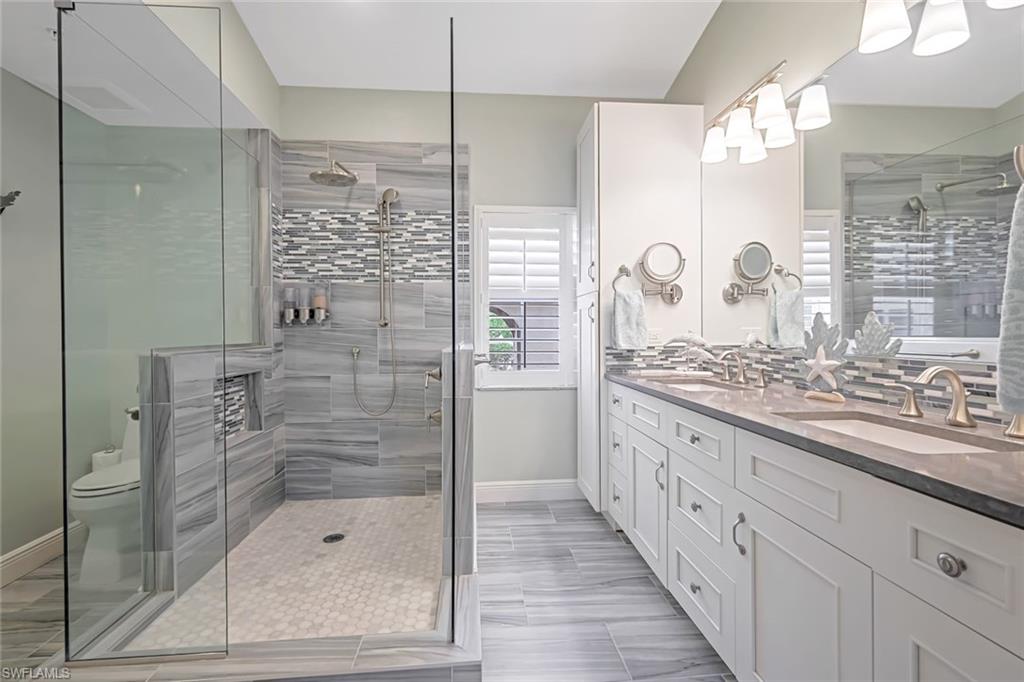 24706 Lakemont Cove LN Unit: 202