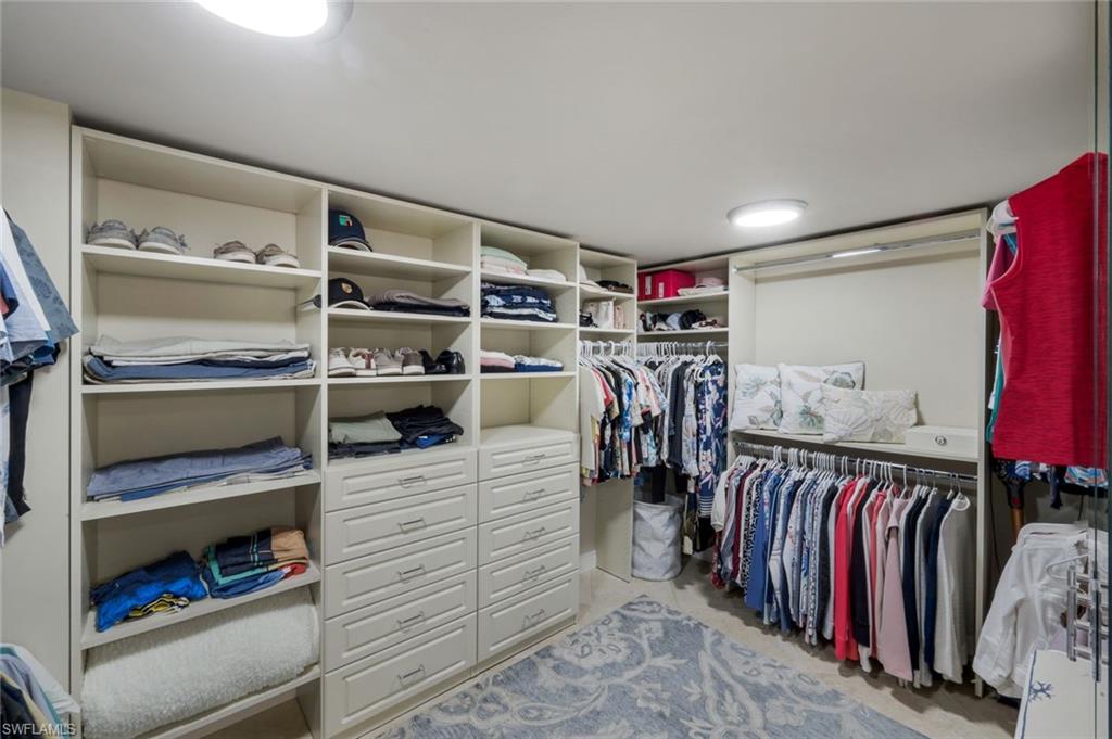 4451 Gulf Shore BLVD N # 501