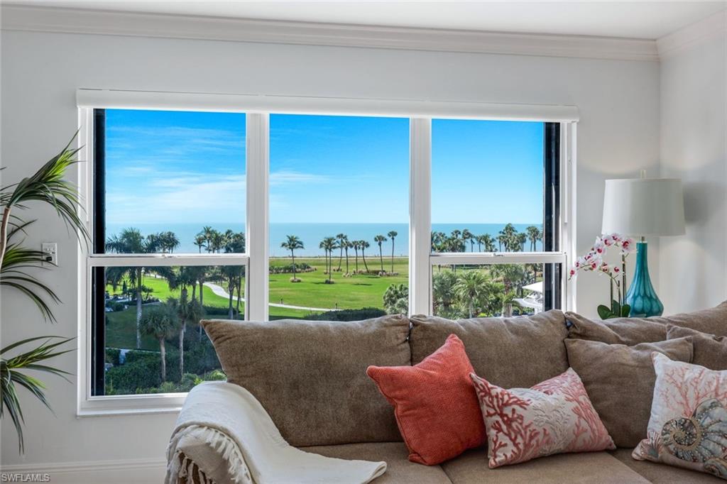 4451 Gulf Shore BLVD N # 501