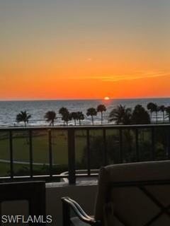 4451 Gulf Shore BLVD N # 501