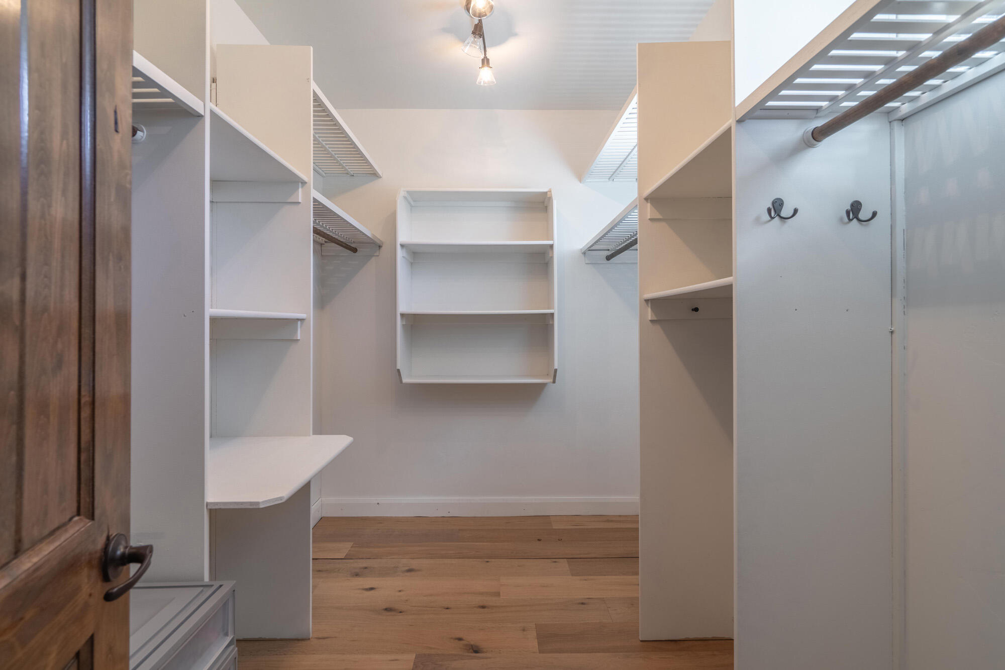 624 N Rock Garden LN