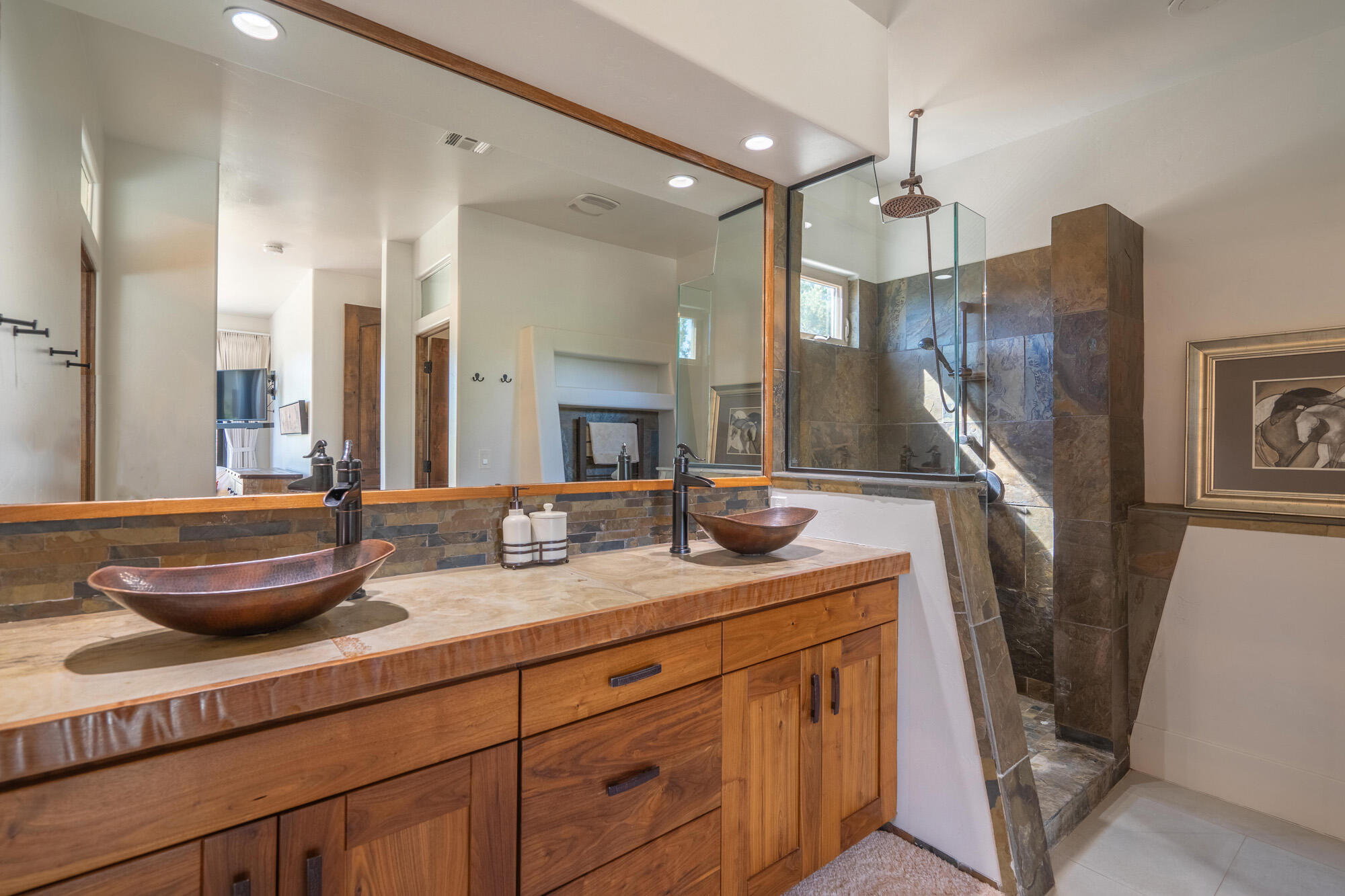 624 N Rock Garden LN