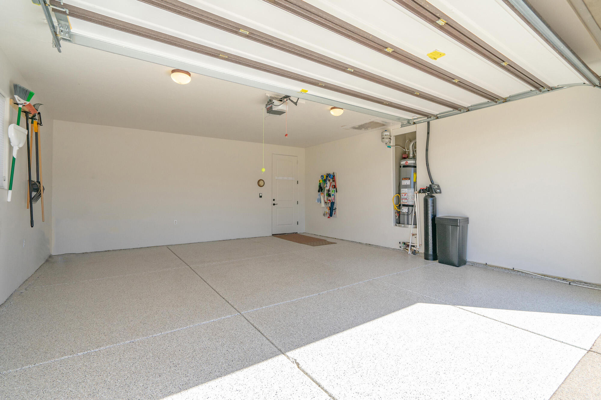 624 N Rock Garden LN