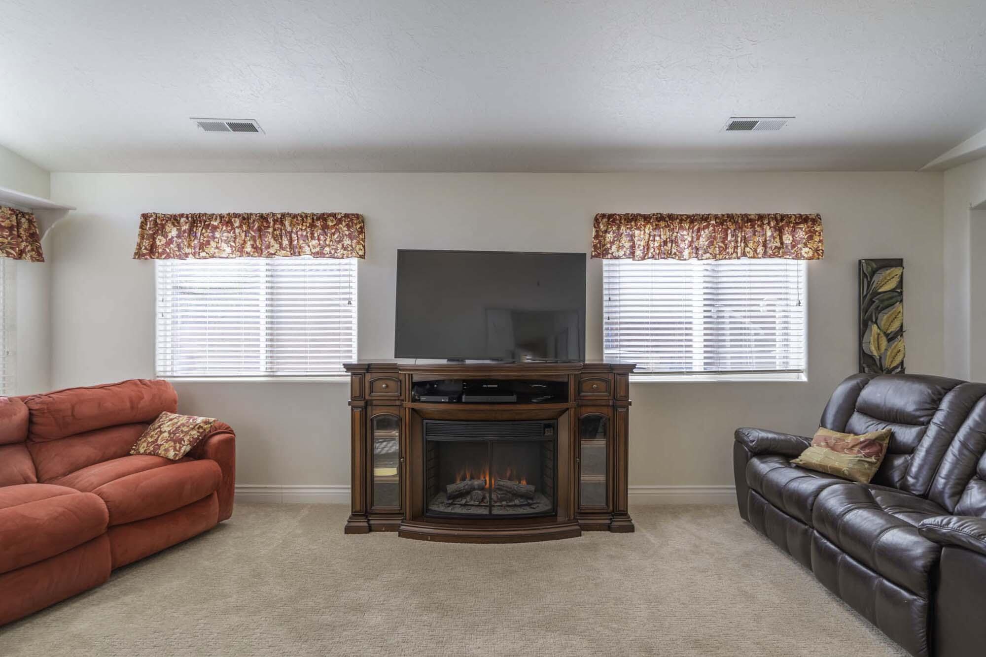 740 S Red Mountain Blvd, #16 #16