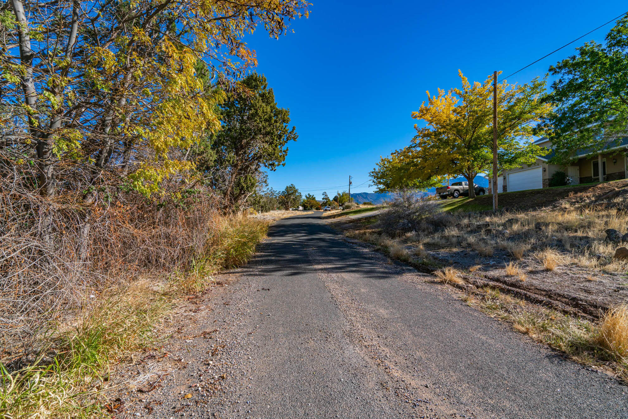 104 S Spanish Trail DR