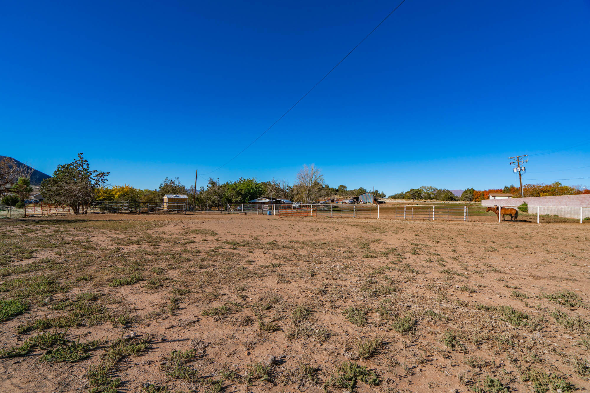 104 S Spanish Trail DR