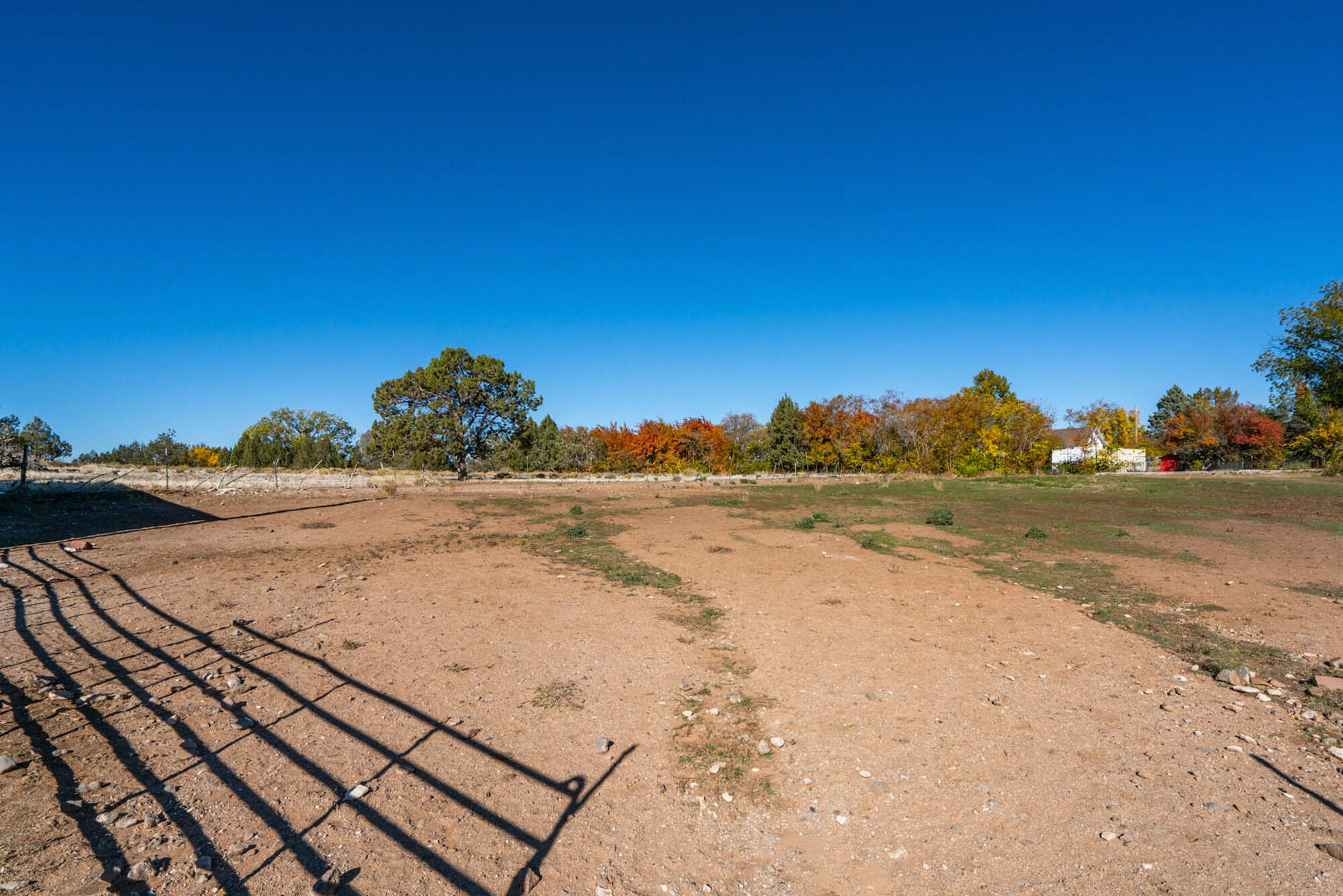 104 S Spanish Trail DR