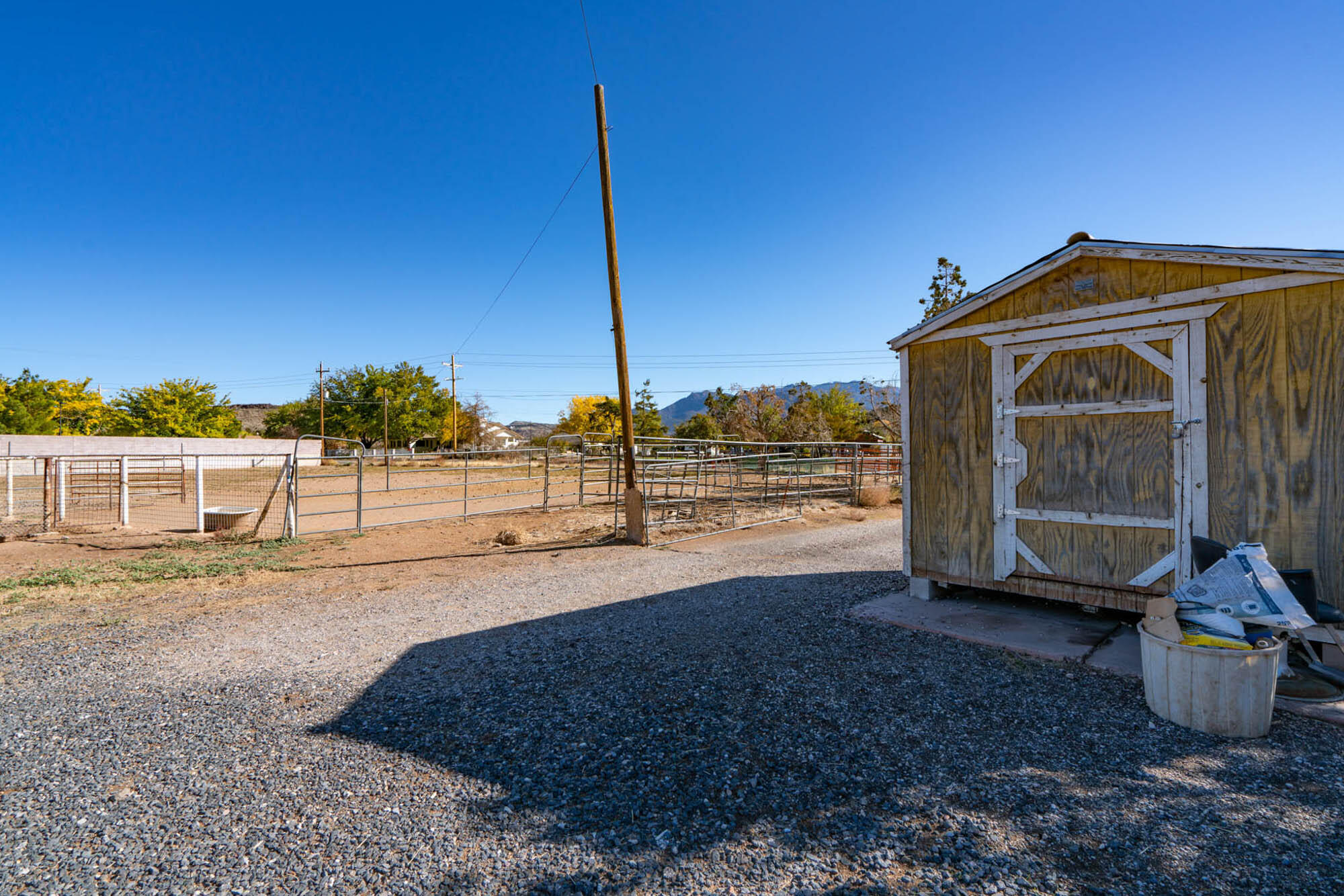 104 S Spanish Trail DR