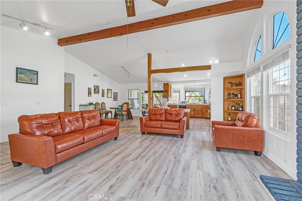 1405 Ozark Road
