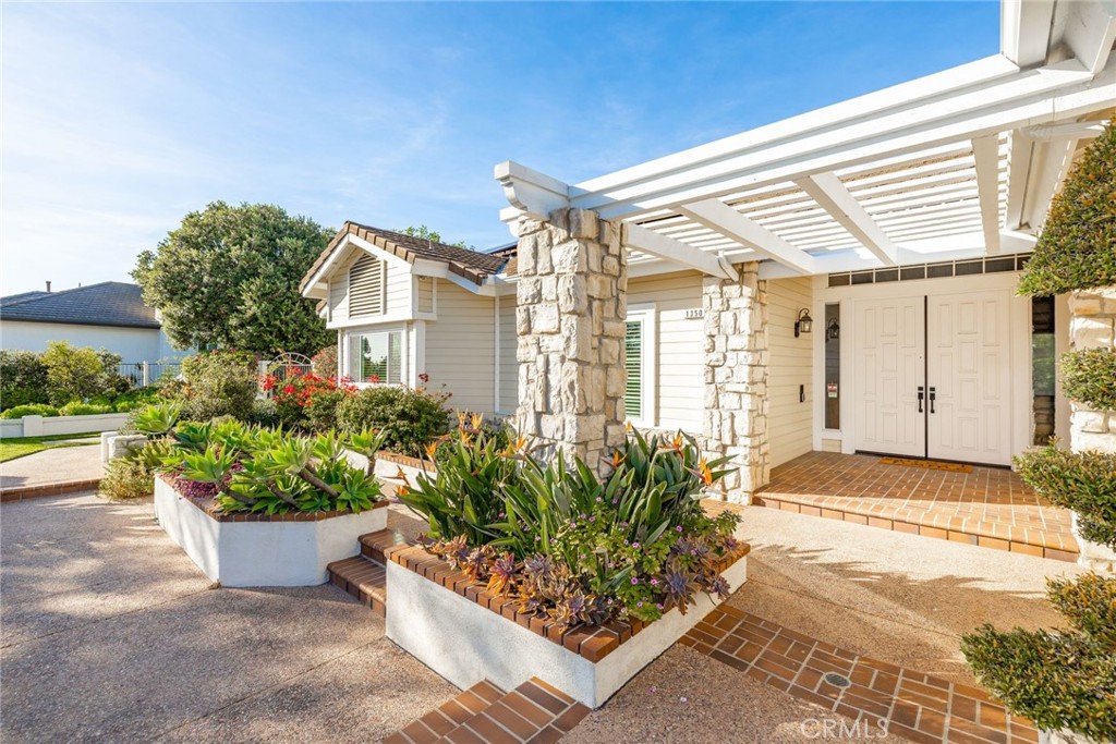 1350 Lupine Hills Drive