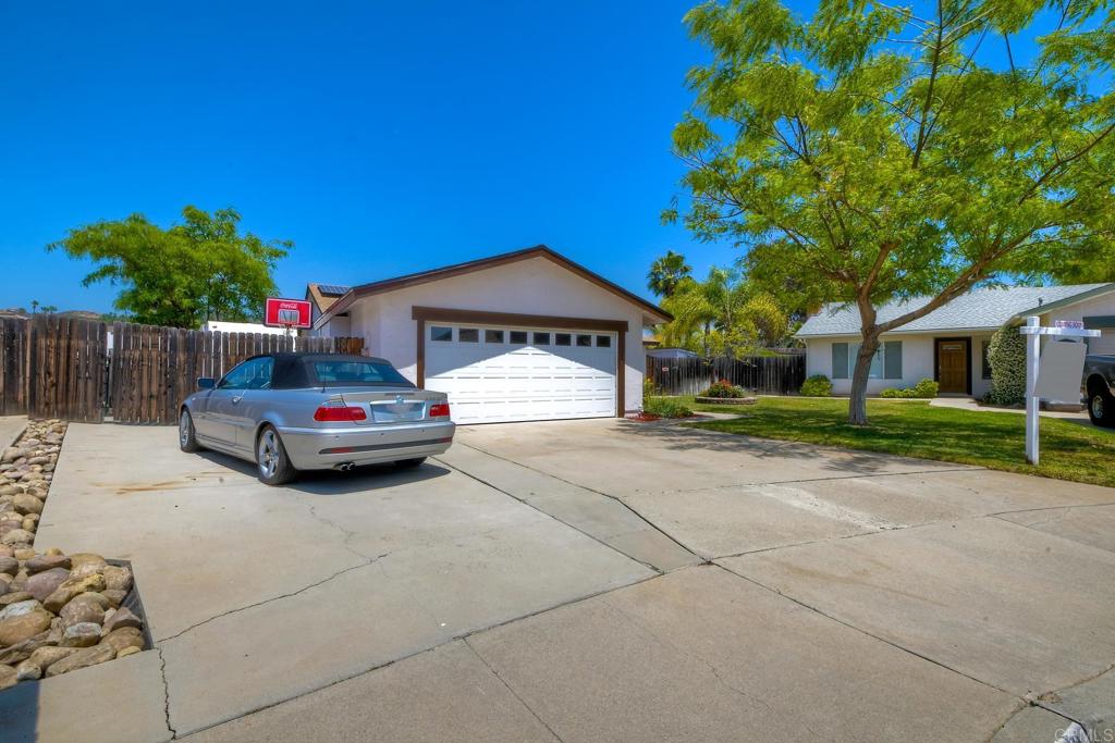 2650 Meadowbrook Place