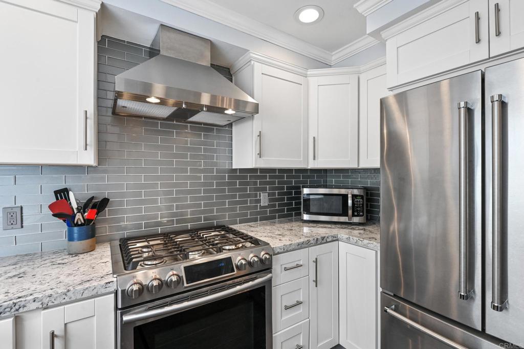 288 Chinquapin Avenue Unit: B