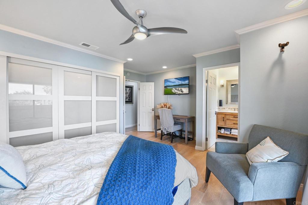 288 Chinquapin Avenue Unit: B