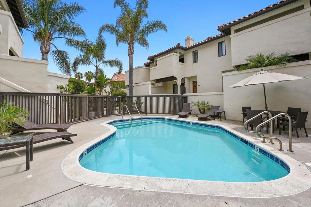 288 Chinquapin Avenue Unit: B