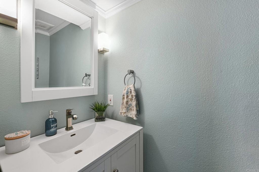 288 Chinquapin Avenue Unit: B