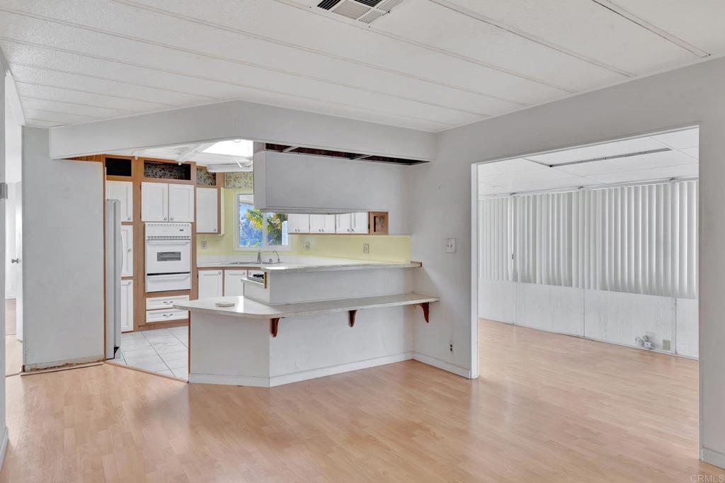 1930 W San Marcos Boulevard SPC 201