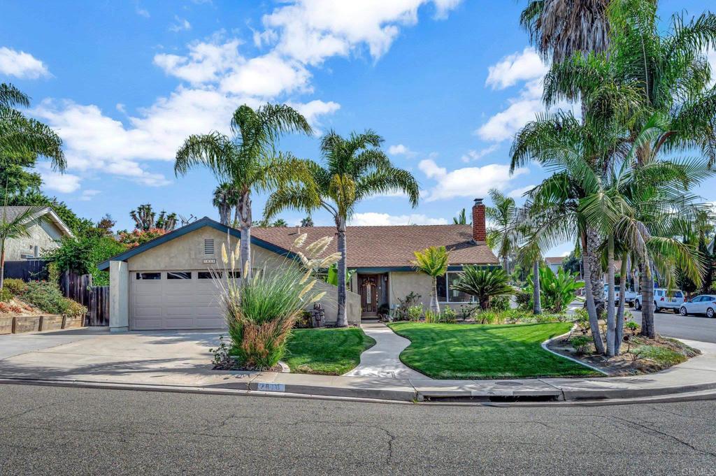 7818 Gabacho Street
