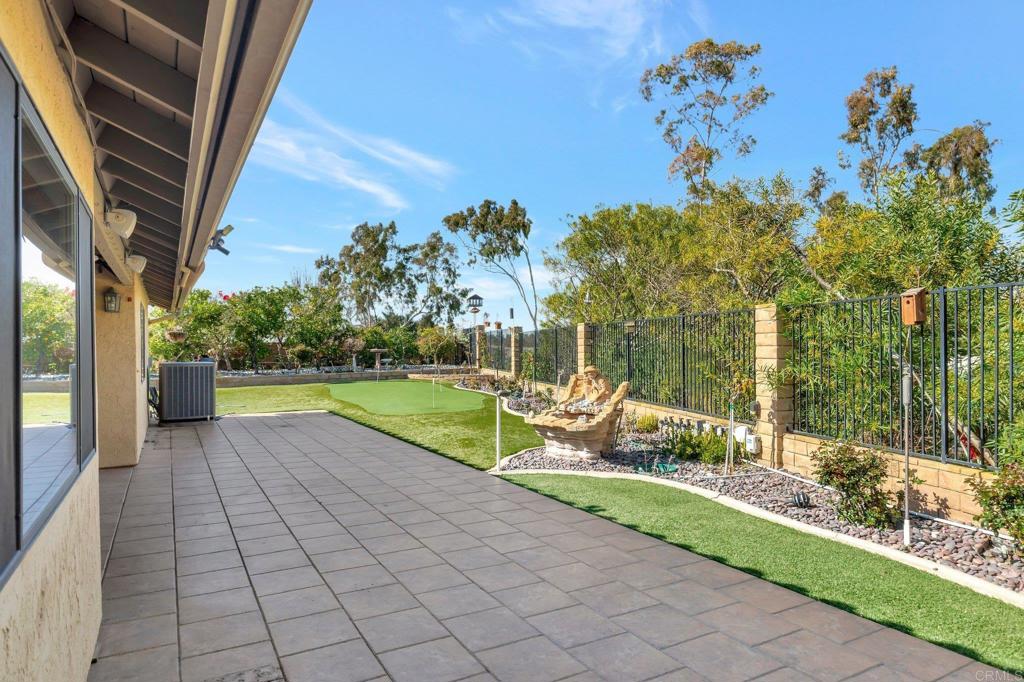 1306 La Salle Court