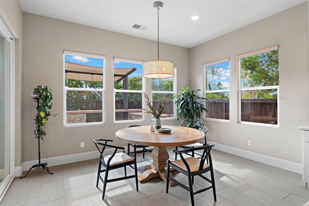 1082 Duncan Court