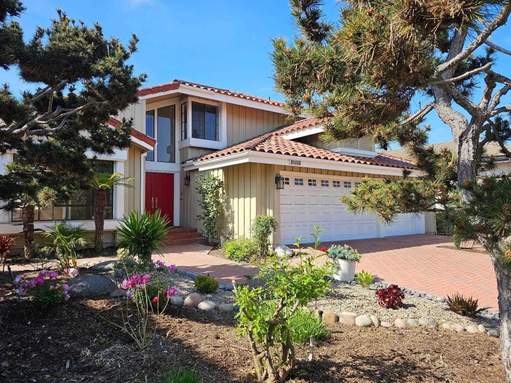 1211 Countrywood Lane