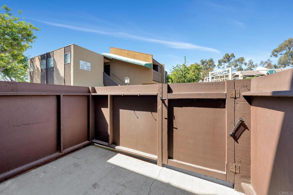 3454 Castle Glen Drive