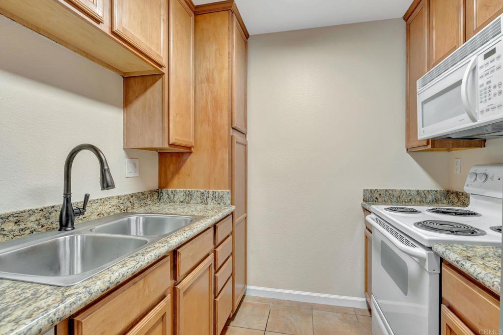 3454 Castle Glen Drive