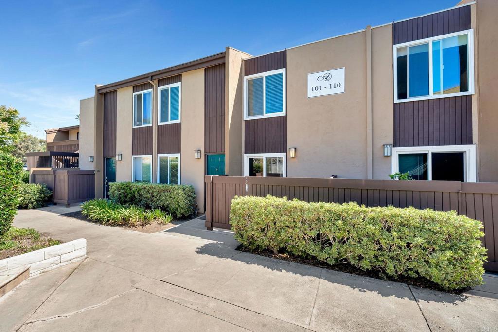 3454 Castle Glen Drive